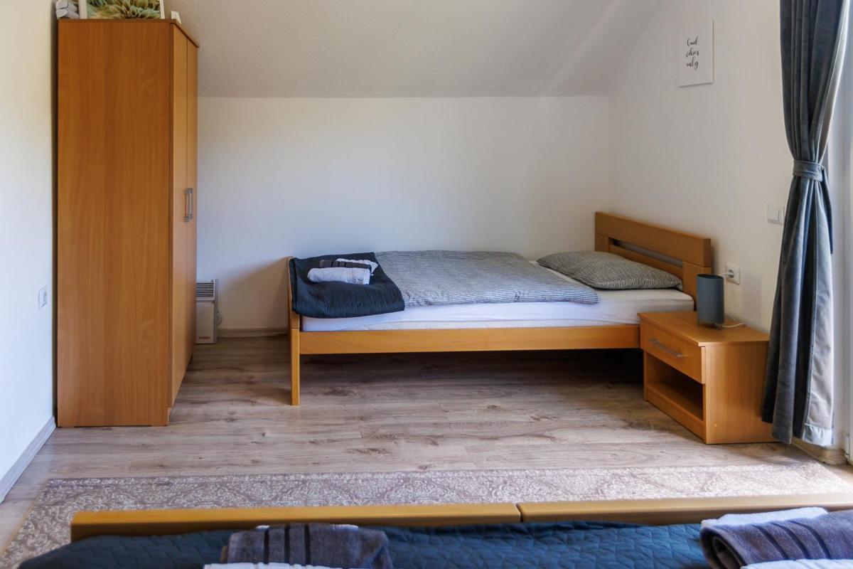 Aparthouse Bilic 亚伊采 外观 照片